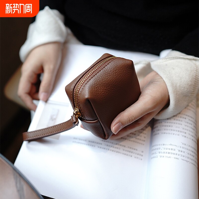 新款钥匙包手拎复古文艺耳机口红钥匙硬币收纳卡包便携拉链零钱包