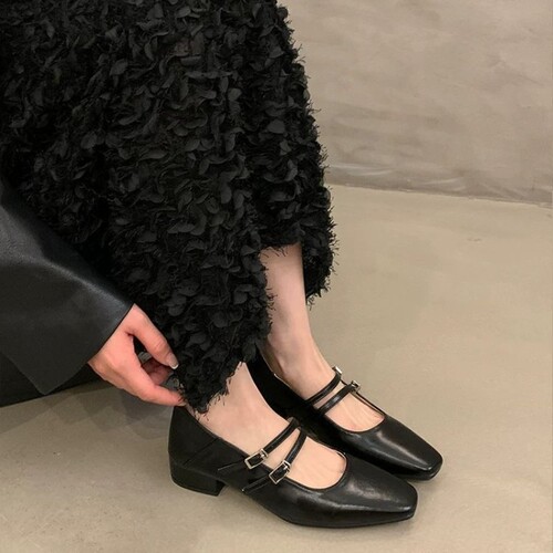 意尔康心选法式玛丽珍鞋女2026新款秋季粗跟方头浅口温柔风双带扣