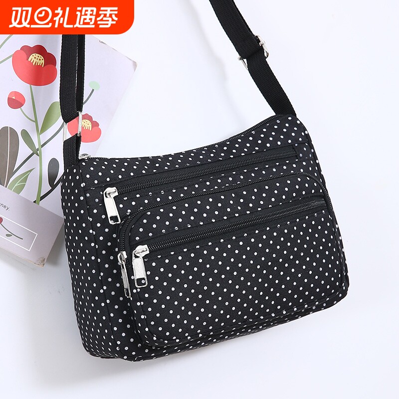 新款女包单肩包牛津布斜挎包中年妈妈大容量布包休闲手机包帆布包