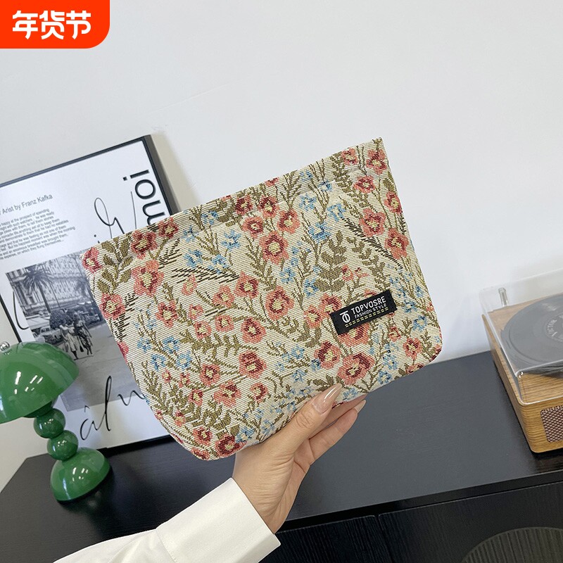 2025化妆包洗漱包ins小清新大容量收纳袋口红化妆品时尚休闲黑