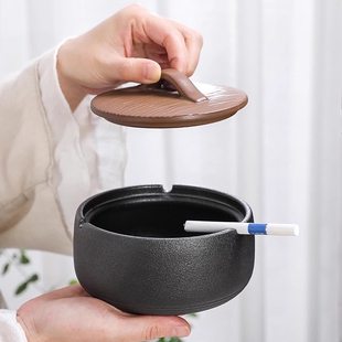 蒸蒸日上烟灰缸家用客厅办公室高级感烟缸复古陶瓷带盖大号防飞灰