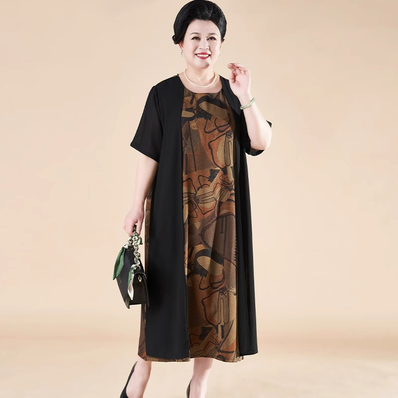 胖妈妈夏装2025新款连衣裙休闲长裙加肥加大裙子中老年女装奶奶装