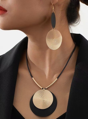 欧美夏日锁骨链套装高级感三件套项链首饰时尚赠女友个性耳环新款