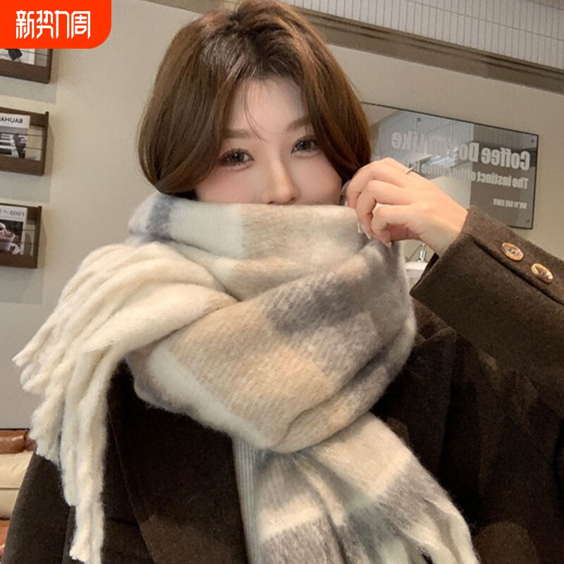 围巾冬季新款秋冬季仿羊绒披肩双面两用加厚保暖围脖加宽格子丝巾