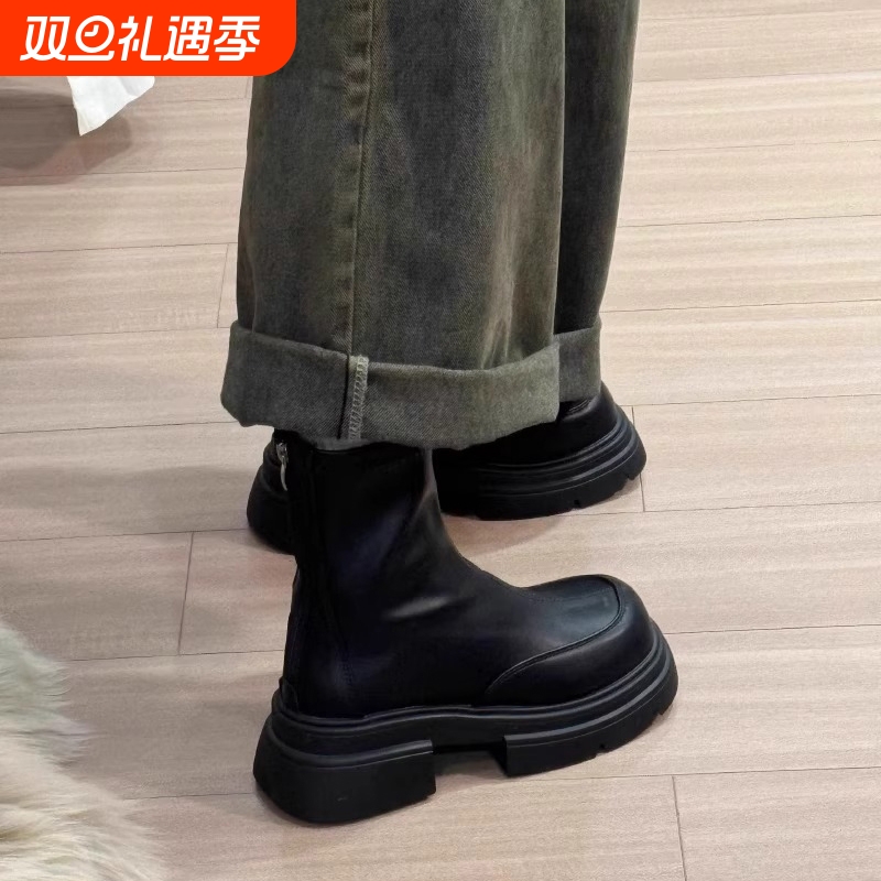 黑色厚底中筒马丁靴秋冬新款