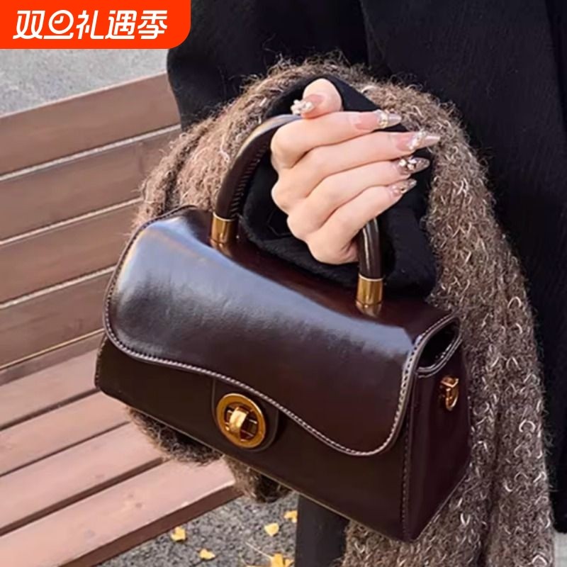 复古小包包女秋冬百搭2025新款简约时尚斜挎包女士手提上班小方包