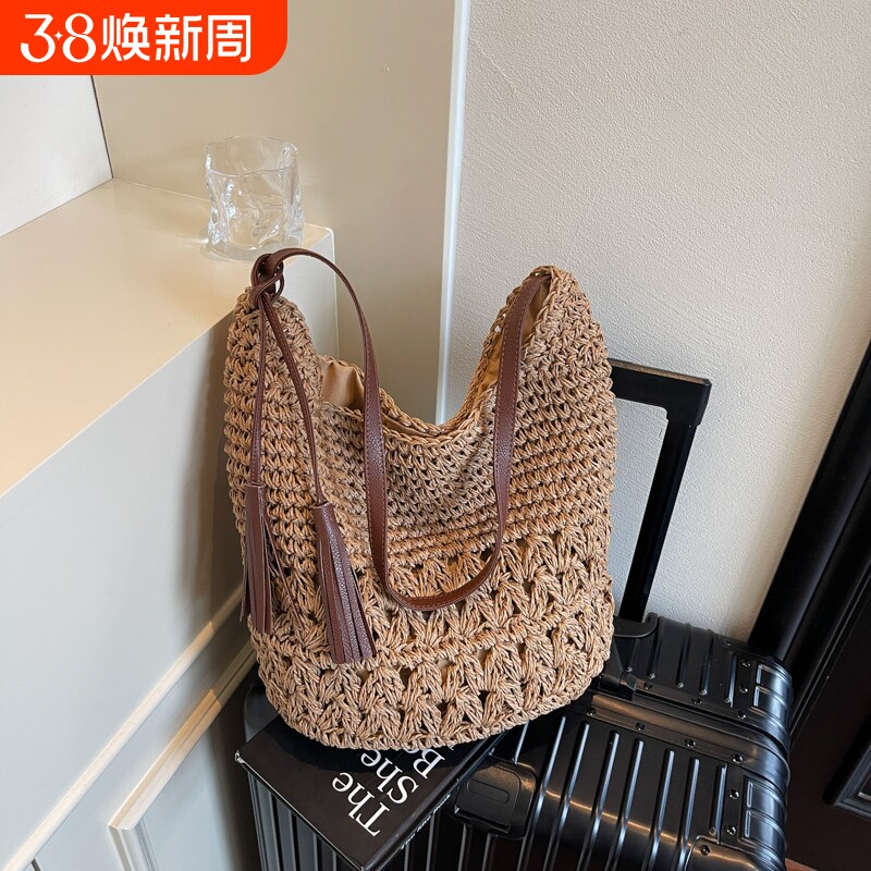 草编包女2025大容量夏天新款编织单肩包海边度假风通勤托特包手提