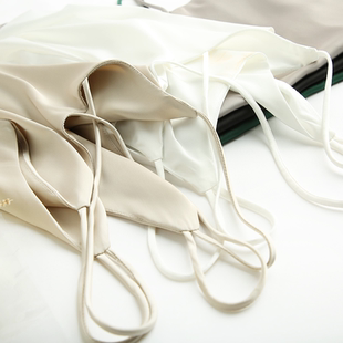 V领宽松小吊带新款 真丝吊带背心女内搭打底配西装 桑蚕丝缎面夏季