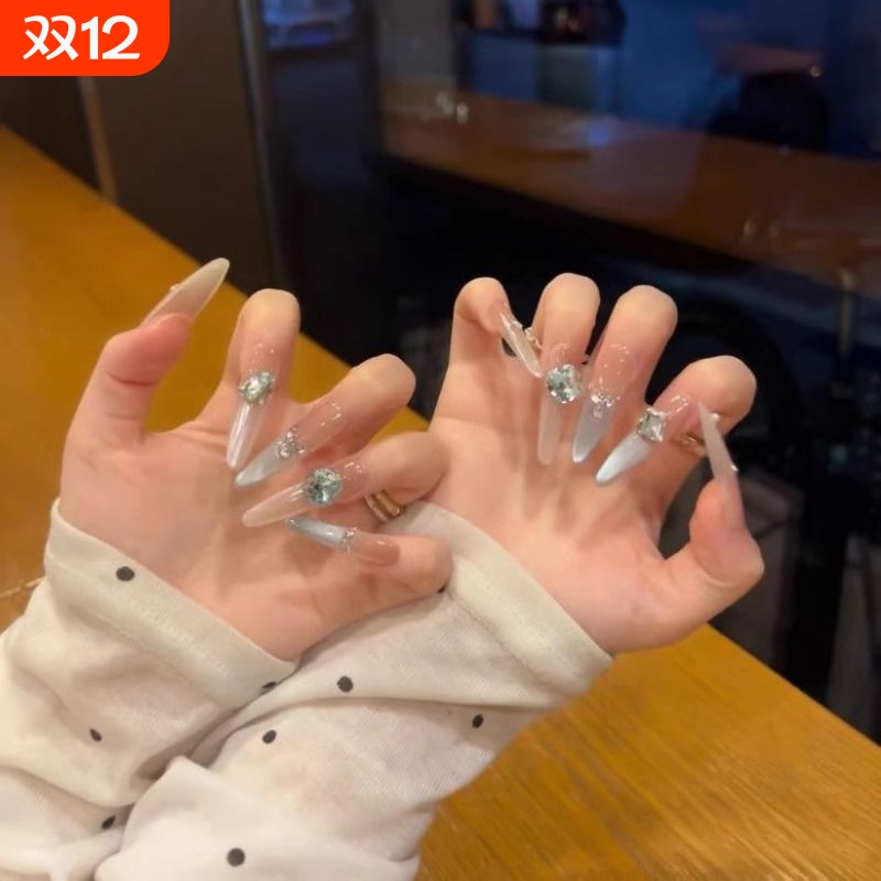 海盐冰蓝爆闪薄荷猫眼穿戴甲水光感可拆卸手工美甲显白千金黑皮