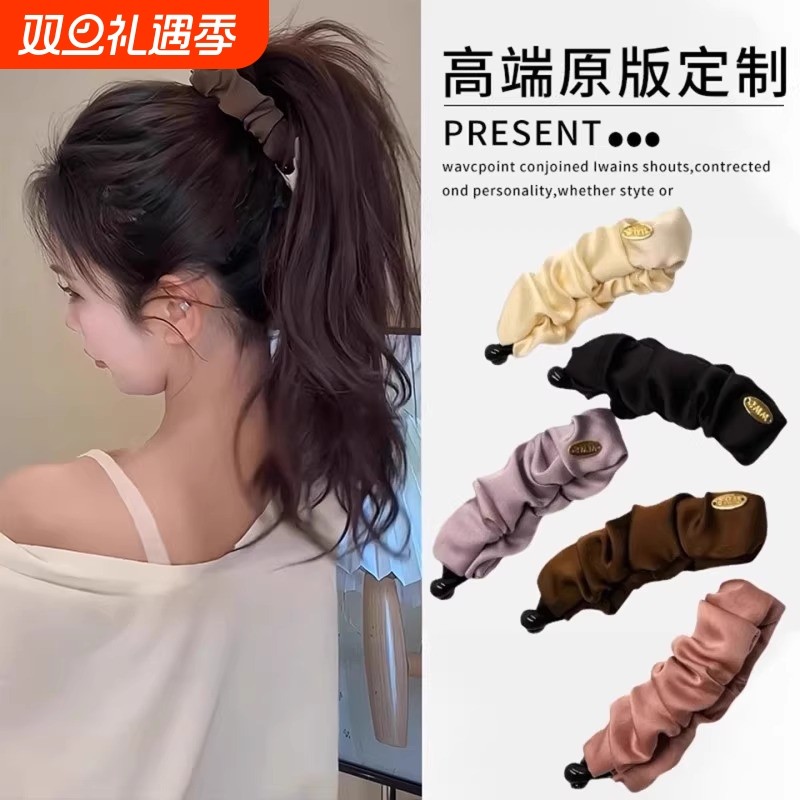 缎面褶皱香蕉夹发夹女2025新款高马尾固定神器后脑勺竖夹夹子头饰
