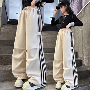 女童加绒裤子运动裤2026直筒中大童阔腿裤冬季绒红色条纹休闲黑色