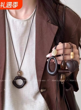 复古新中式吊坠项链女高级感轻奢小众长款毛衣链秋冬挂脖配饰爱心