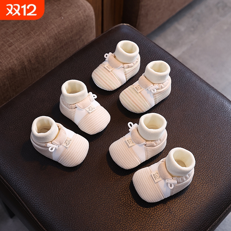 宝宝鞋秋季6-12个月新生婴儿鞋软底防滑学步前鞋外出不掉脚套1岁3