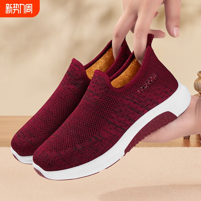 老北京布鞋女冬季加绒保暖新款老人棉鞋加厚防滑一脚蹬休闲妈妈鞋