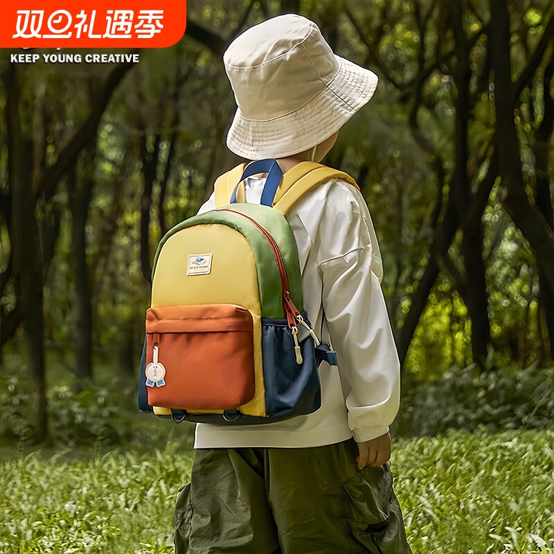 幼儿园书包男孩儿童女小学生背包超轻便护脊一年级防水出游双肩包