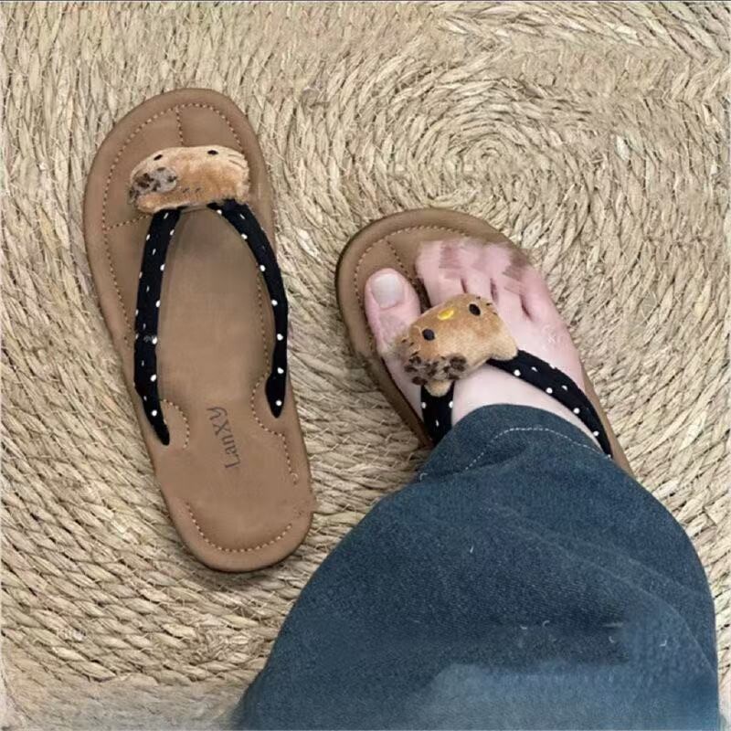 可爱卡通平底人字拖鞋女夏季时尚外穿2025新款网红百搭软底凉拖鞋