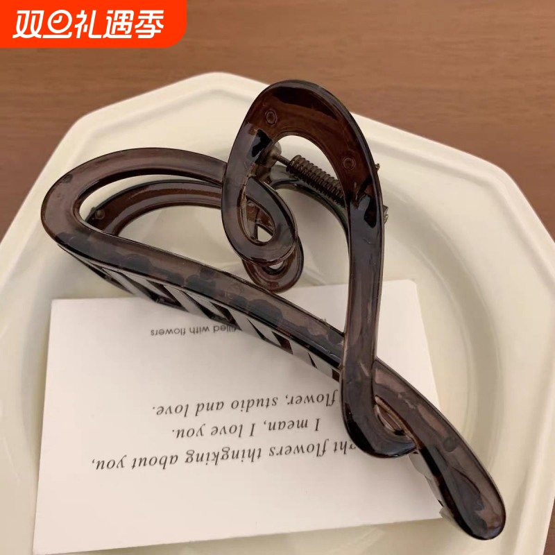 赵露思同款爱心抓夹高颜值发饰