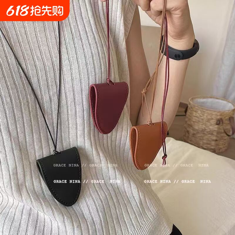 挂脖磁吸皮革墨镜挂绳项链女长款便携眼镜夹收纳毛衣链配饰品钥匙