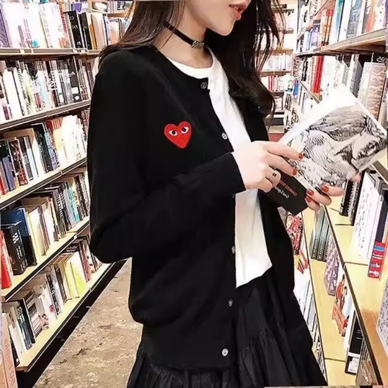 通勤春秋爱心开衫女刺绣针织羊毛衫情侣亲子大码毛衣外套黑色