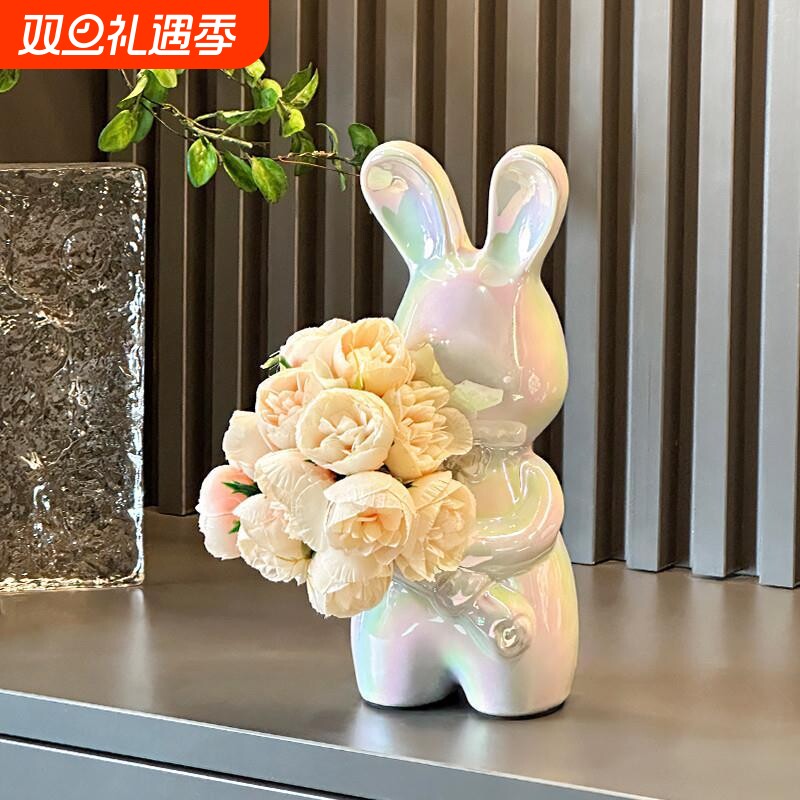 艺术手捧兔花瓶高级感插花瓶摆件客厅插花桌面装饰品礼物电视柜