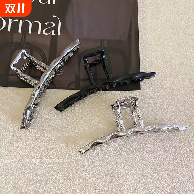 金属风一字抓夹大号后脑勺盘发发夹女轻奢高级感鲨鱼夹发