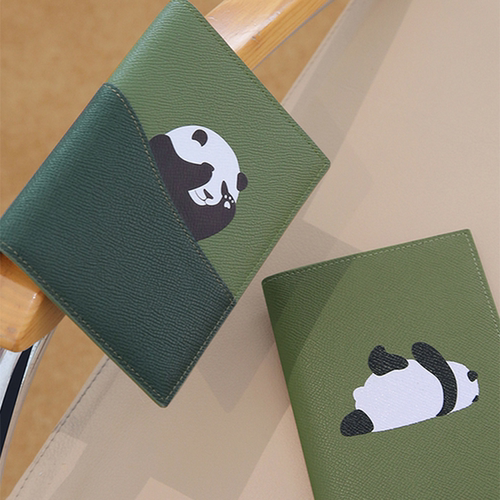 旅行护照夹2025新款多功能卡通熊猫旅行护照包女多功能卡包证件包