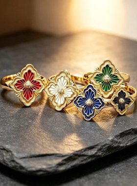 四叶草红珐琅戒指轻奢拉丝黄金色雕花小众高级感女士指环婚礼刻字