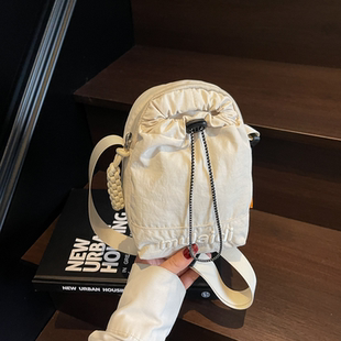 轻便斜挎手机小包 通勤旅行小众单肩包尼龙布女迷你时尚