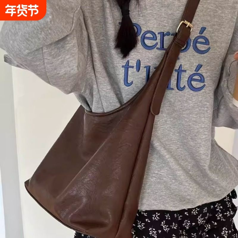 大容量包包女2025秋冬新款软皮单肩腋下包复古通勤斜挎子母包黑色,箱包皮具/热销女包/男包,通用款女包,淘宝优惠券,粉丝福利购,淘宝优惠卷