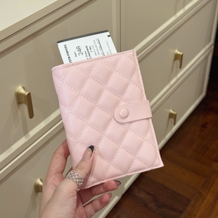 旅行护照夹收纳包护照夹钱包一体证件卡多功能收纳包机票夹女生