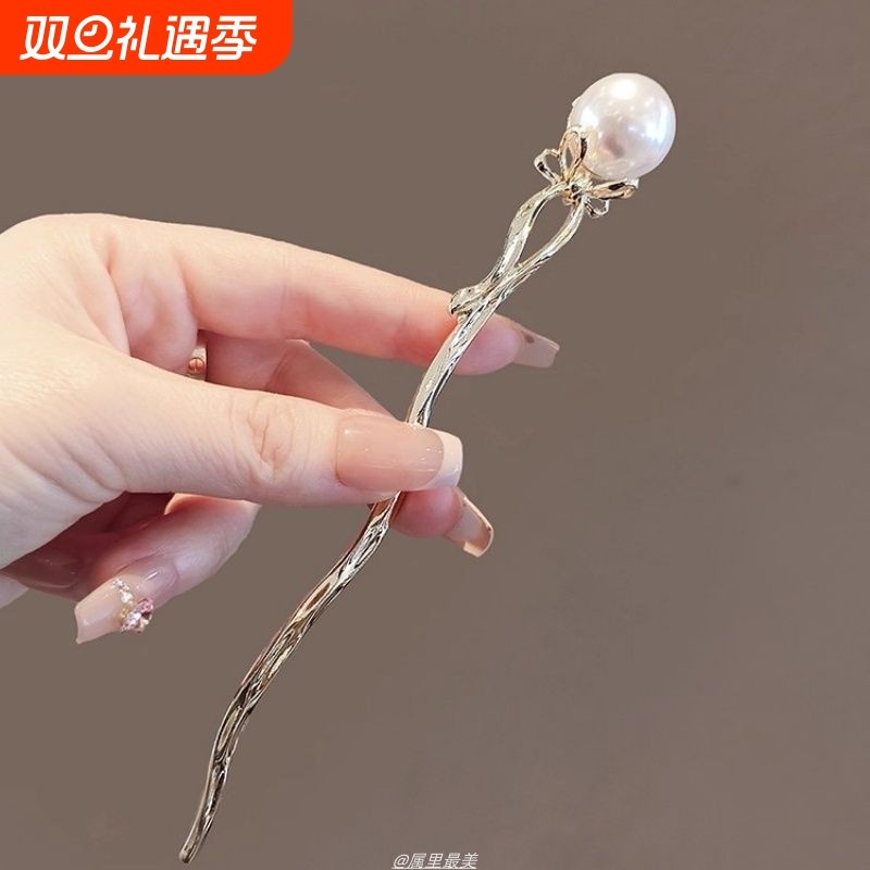 精致珍珠发簪简约新中式高档发饰马面裙配饰后脑勺盘发神器发钗女