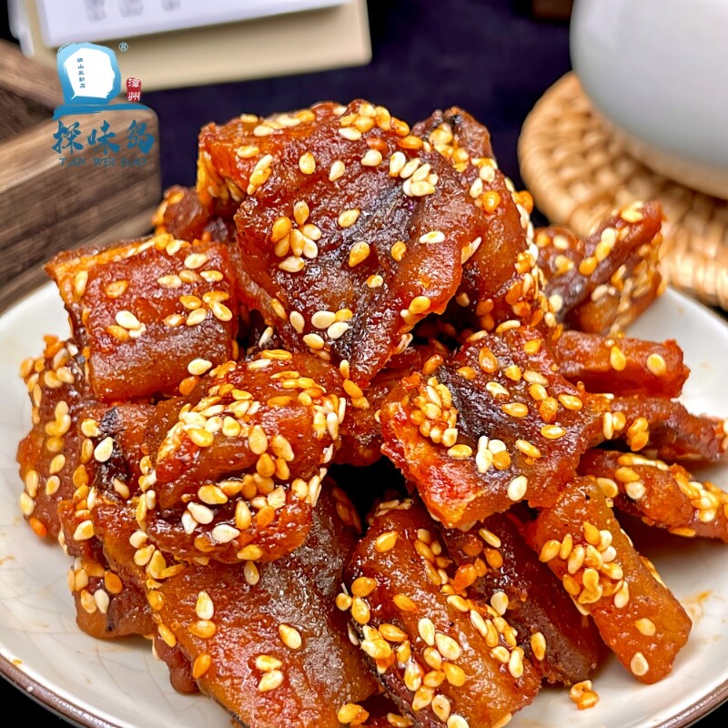 探味岛顺丰包邮即食香辣鳗鱼块解馋海味零食蜜汁芝麻小鱼100g辣味