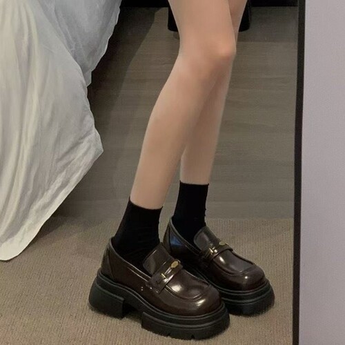 意尔康心选英伦风小皮鞋女2026年秋季新款粗跟单鞋增高厚底黑色一