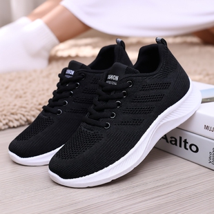 老北京布鞋女2025新款软底妈妈鞋中老年人运动休闲鞋软底防滑鞋子