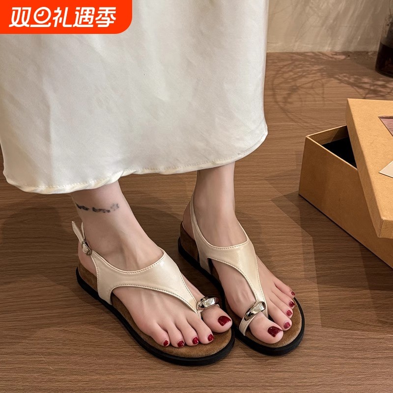 法式仙女风金属扣套趾凉鞋女2025夏季新款小众露趾坡跟舒适罗马鞋
