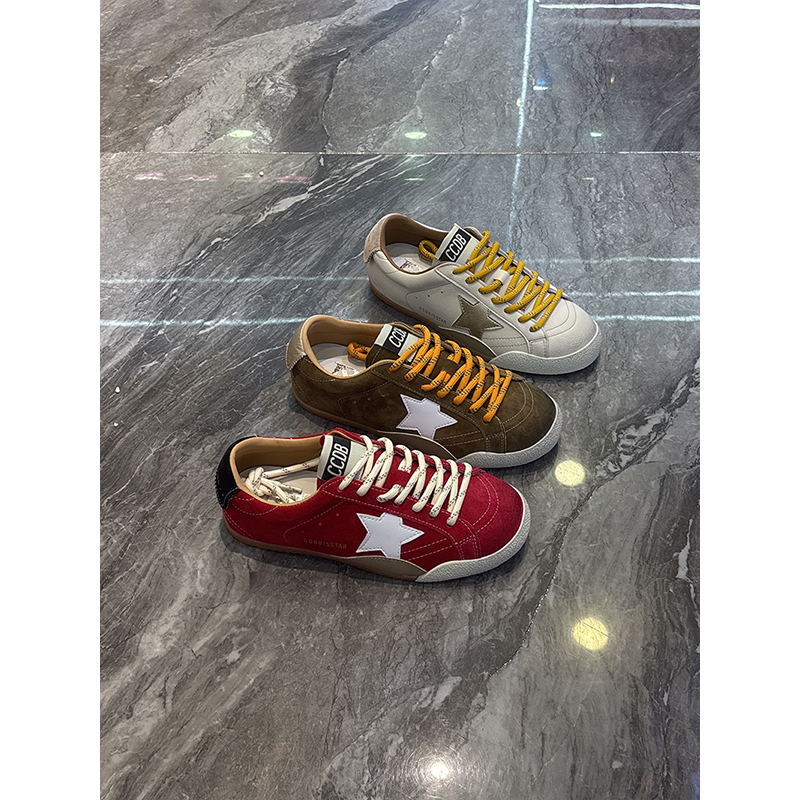 复古~真皮平底星星板鞋女2025秋新款显脚小超软休闲运动德训鞋潮