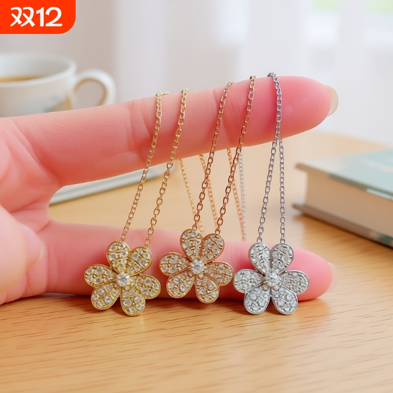 S925纯银满钻三叶草项链幸运草花瓣国产莫桑石锁骨链时尚简约吊坠
