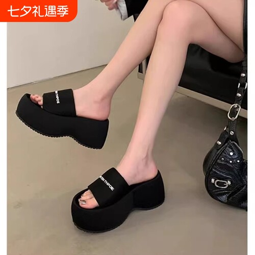 夏季配裙子厚底增高拖鞋女2026百搭外穿HK真皮松糕鞋沙滩凉拖鞋