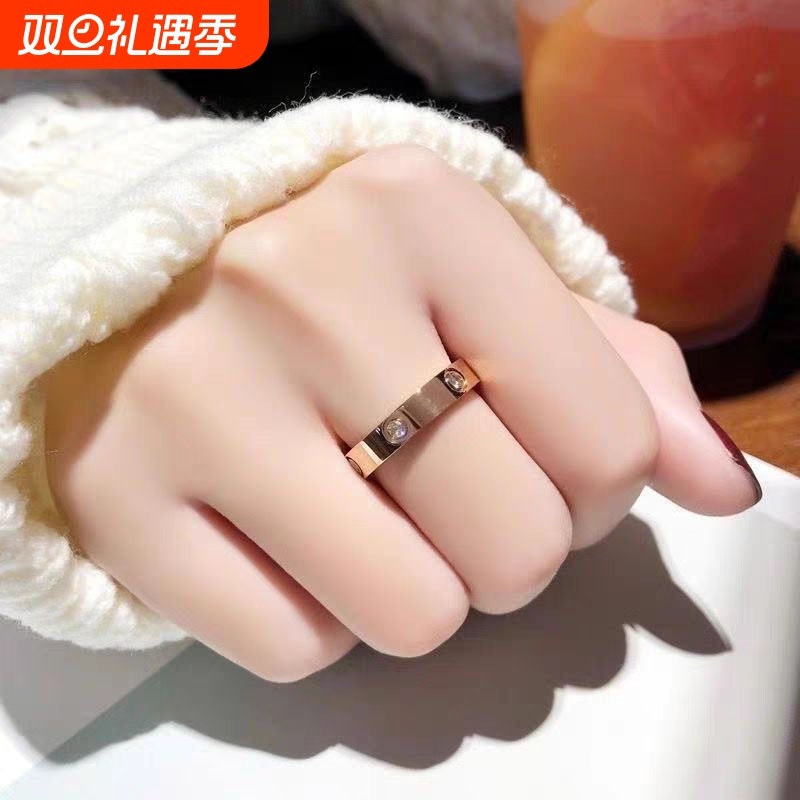 溪御钛钢钻戒指环男女 ing风潮不掉色个性素圈锆石情侣戒指