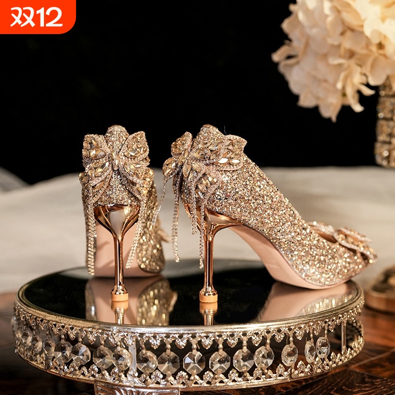 香槟色蝴蝶结婚鞋秀禾婚纱两穿新娘鞋2024年春秋新款水晶高跟鞋女