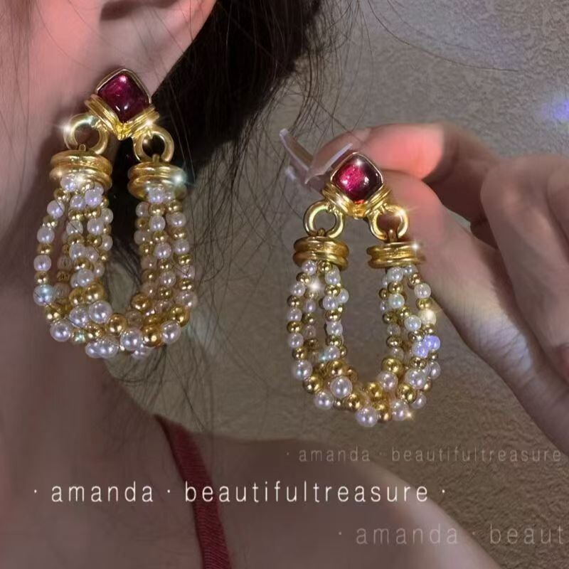 中古夸张复古宫廷珍珠流苏大耳环港风法式高级感欧美小众耳钉蝴蝶