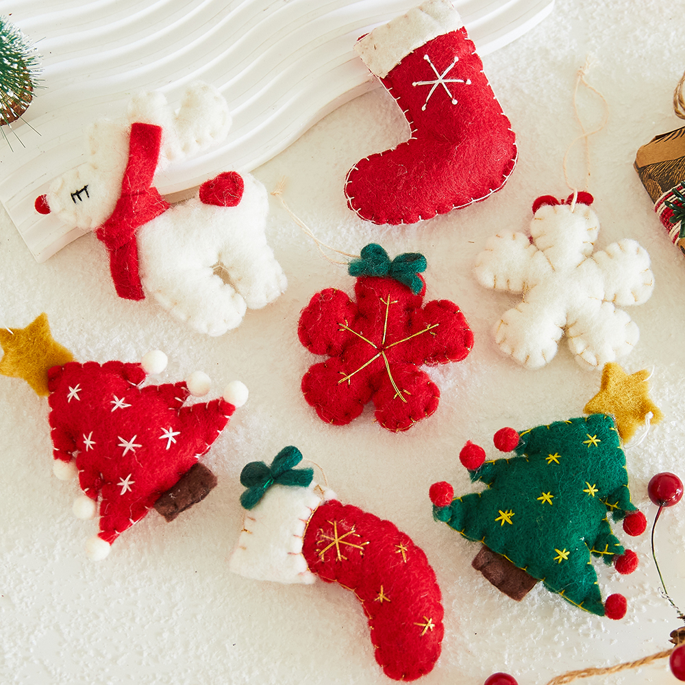 圣诞节装饰品羊毛毡小挂件圣诞树圣诞袜小鹿雪花挂饰DIY配件