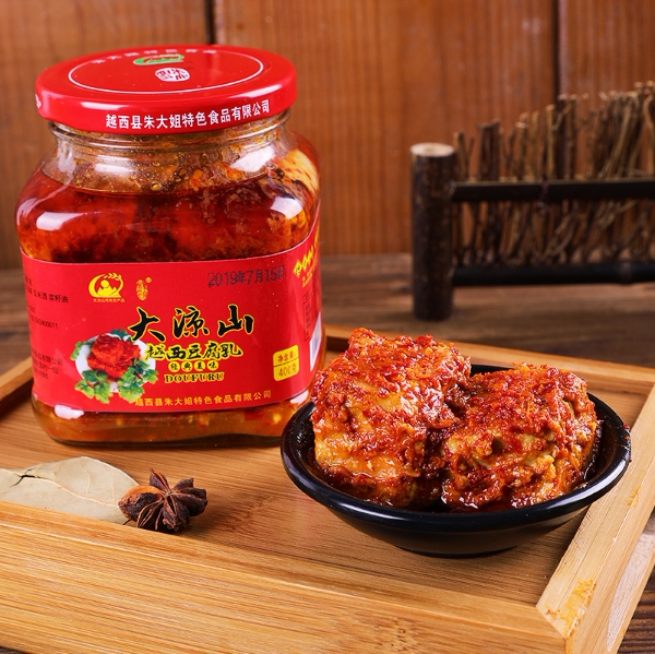 豆腐乳霉凉山越西豆腐乳