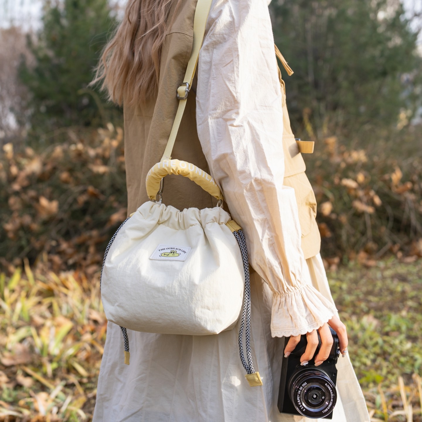 曼普森轻便百搭手提斜挎包相机包