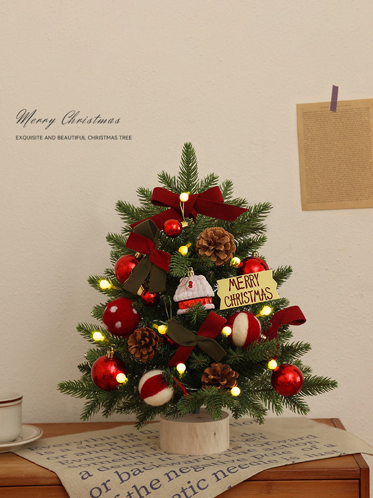 圣诞节装饰品diy迷你圣诞树2024新款桌面小型摆件氛围场景布置