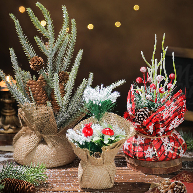 迷你小型圣诞树家用桌面摆件ins风柜台场景布置摆台圣诞节装饰品