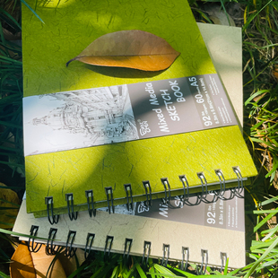 米范儿a5素描速写本加厚硬壳活页可撕线圈本可平摊高颜值丙烯马克笔绘画本150g空白纸美术生专用彩铅本