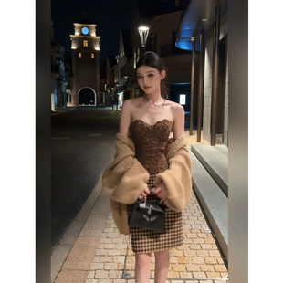 高腰格纹半裙套装 蕾丝抹胸女25年冬季 微胖温柔慵懒风针织开衫 XZY