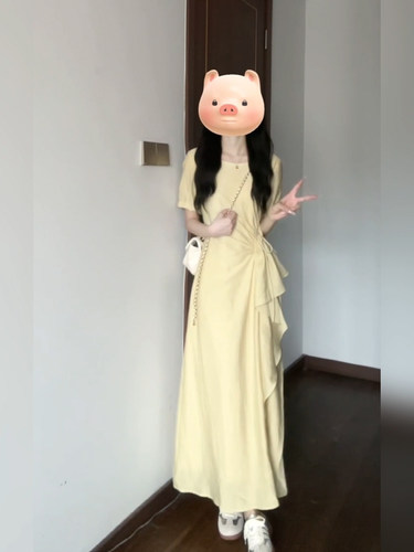 胖mm不规则设计感抽绳短袖连衣裙