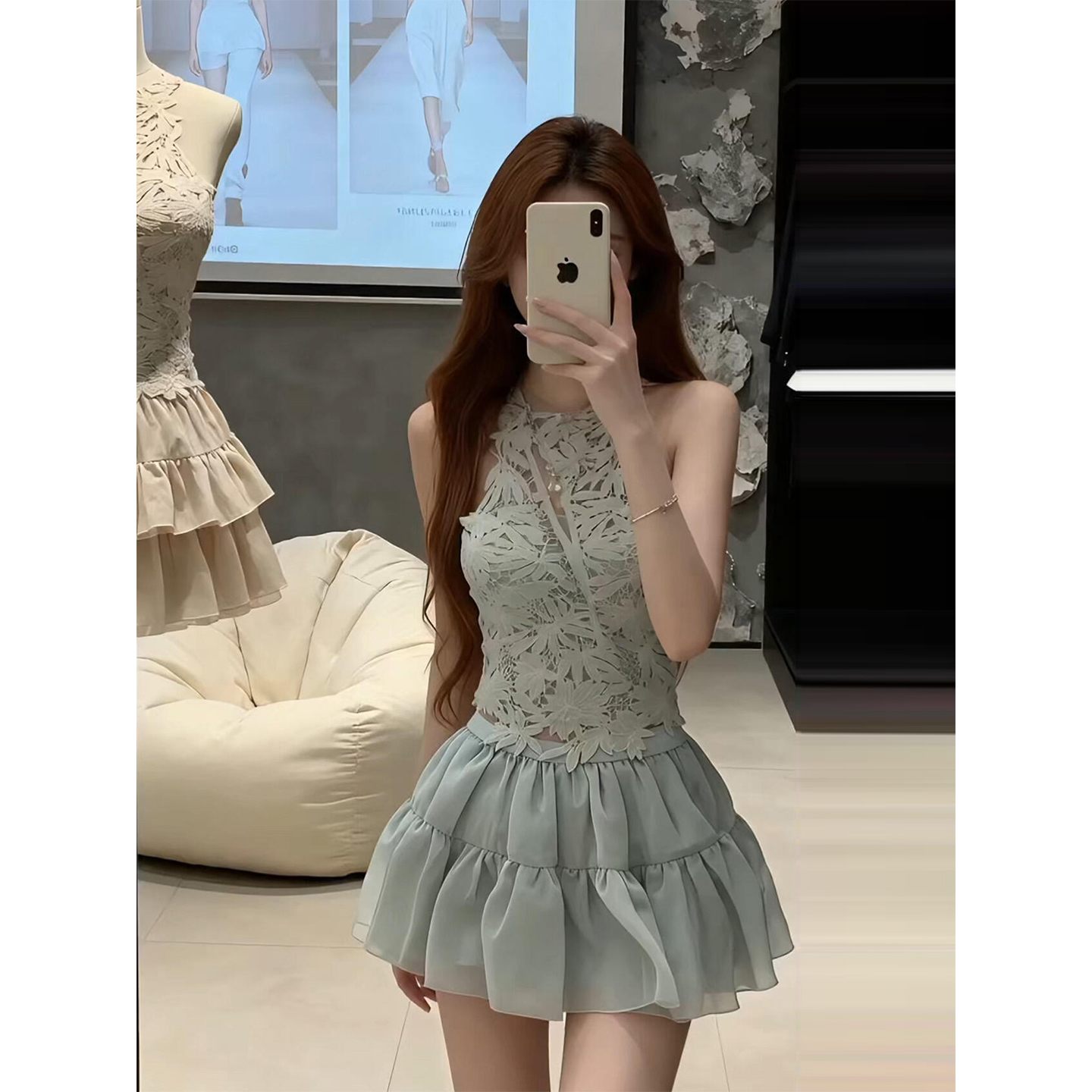 微胖纯欲甜辣风立体蕾丝挂脖上衣